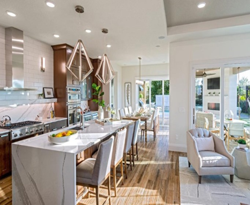 Kitchen Entertainment Area