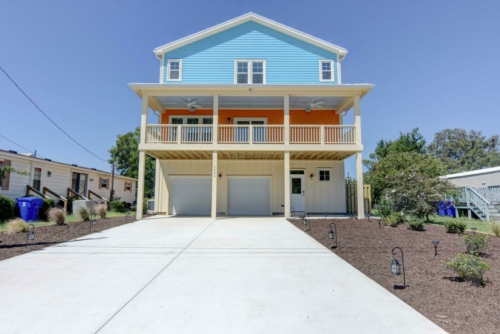 1520 Bonito Ln Carolina Beach-large-002-014-DSC 6486 87 88 89 90-1499x1000-72dpi